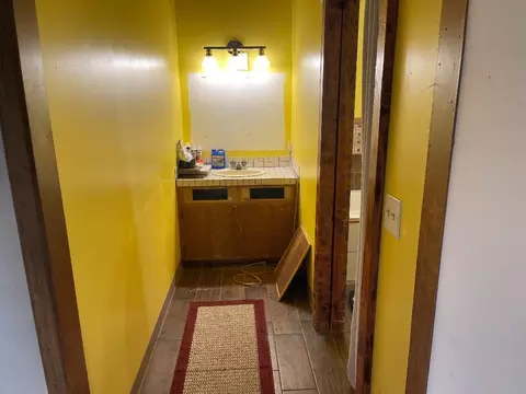 Entry Way - 126 W Kinai Pl, Hilo, HI 96720 photo 1 of 1