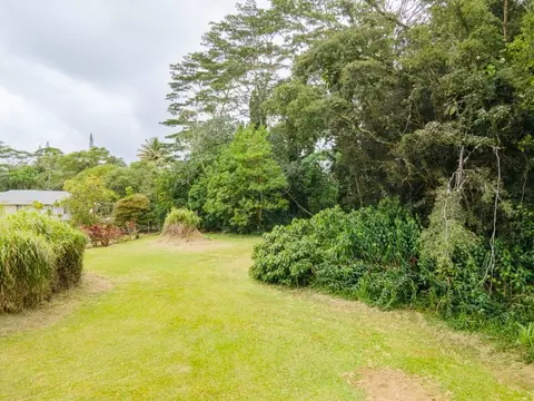 N Aweoweo St, Pahoa, HI 96778