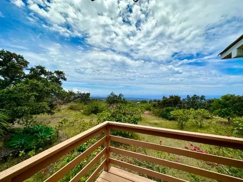 92-8478 Bougainvillaea Dr, Ocean View, HI 96737