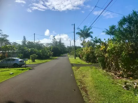 S Aku St, Pahoa, HI 96778