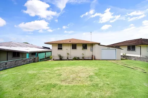 3732 Anuenue Rd, Lawai, HI 96765