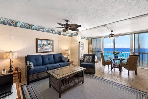 77-6452 Alii Dr #310, Kailua Kona, HI 96740