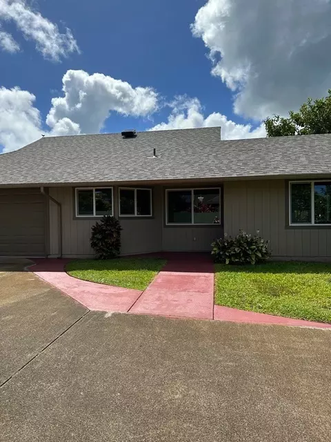 2534 Titcomb St, Kilauea, HI 96754