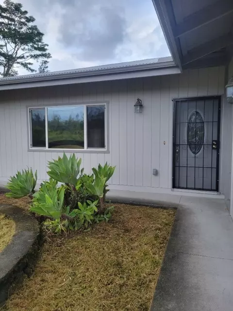 15-1689 10th Ave, Keaau, HI 96749
