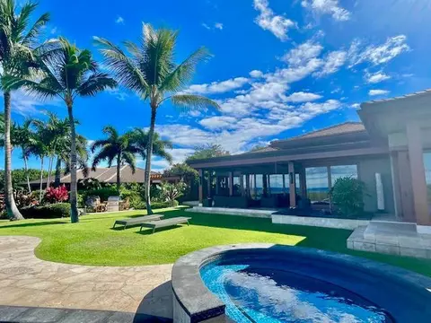 72-112 Hokuloa St, Kailua Kona, HI 96740