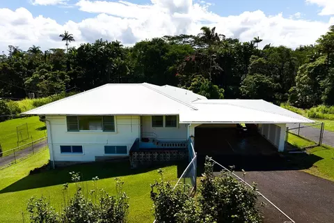 121 Ualehua St, Hilo, HI 96720
