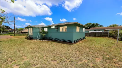 7954 Kekaha Rd # -B, Kekaha, HI 96752