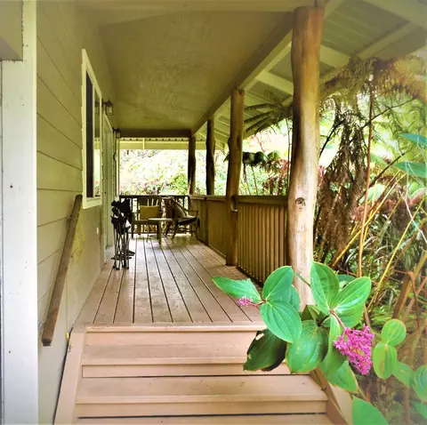 11-3761 3rd St, Volcano, HI 96785
