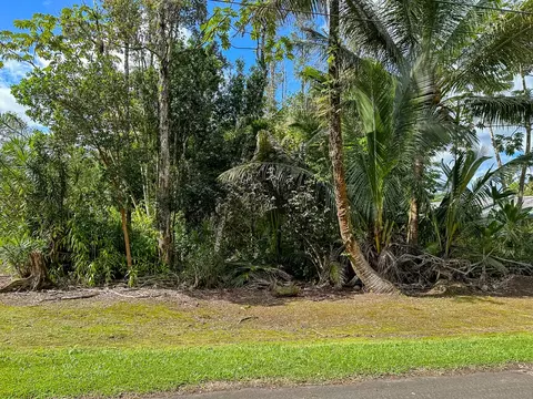 15-2702 Aweoweo St, Pahoa, HI 96778