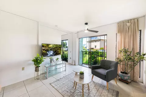 3-3400 Kuhio Hwy #B211, Lihue, HI 96766