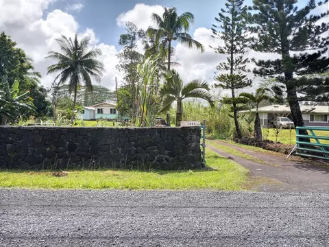 15-1854 11th Ave, Keaau, HI 96749