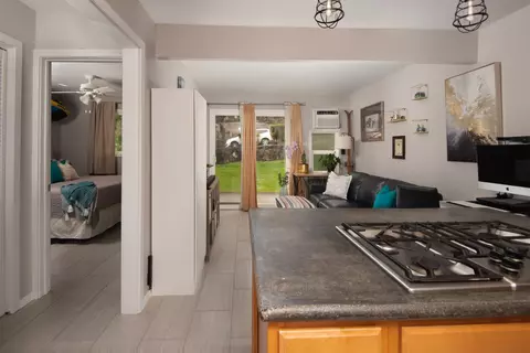 75-180 Alakai St #104, Kailua Kona, HI 96740