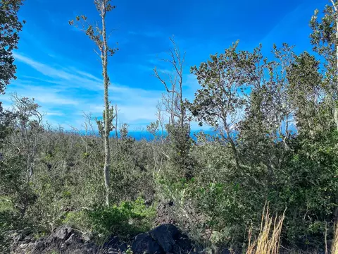 Sea Breeze Pkwy, Ocean View, HI 96737