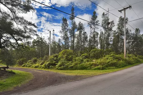 Aulii St, Keaau, HI 96749