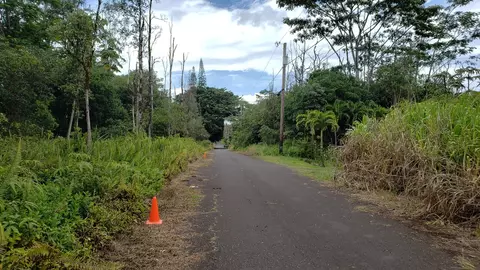 Sandalwood Ct, Kurtistown, HI 96760