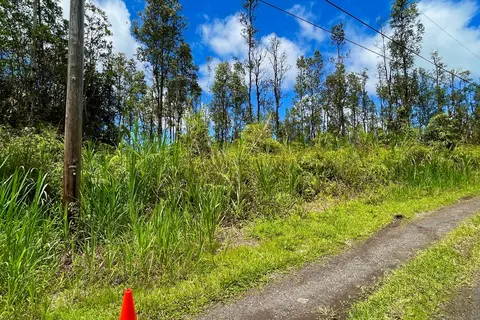 Kauai Rd, Pahoa, HI 96778