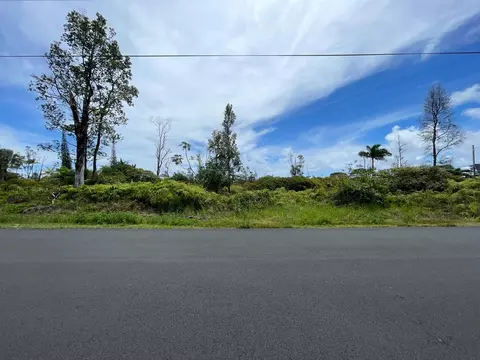 15-1813 12th Ave, Keaau, HI 96749
