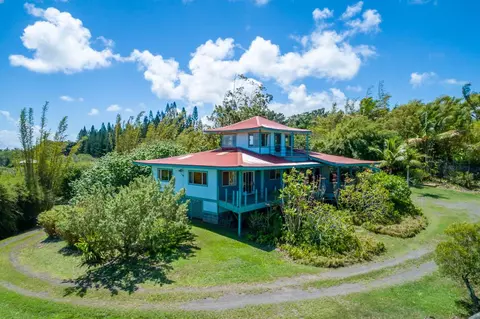 55-380 Hoea Rd, Hawi, HI 96719