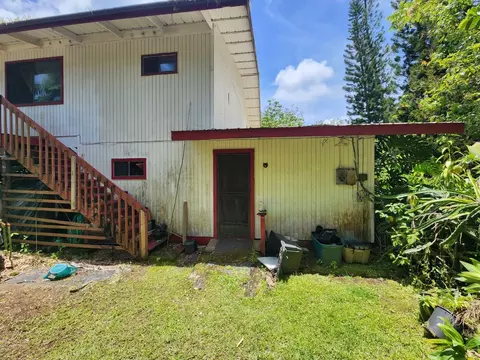 16-1353 Pohaku Cir, Kurtistown, HI 96760