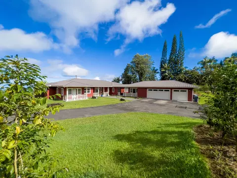 75-1105 Kamalani St, Holualoa, HI 96725