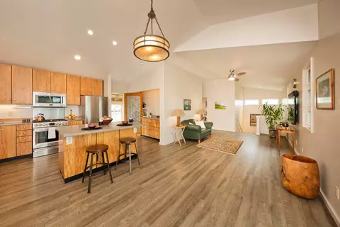 147 Barenaba Ln, Hilo, HI 96720