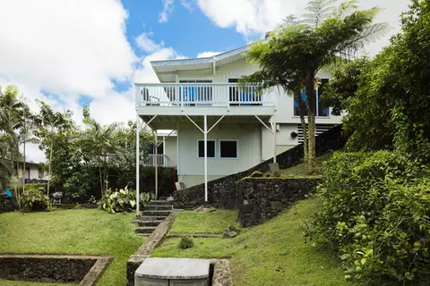 121 Hookano St, Hilo, HI 96720