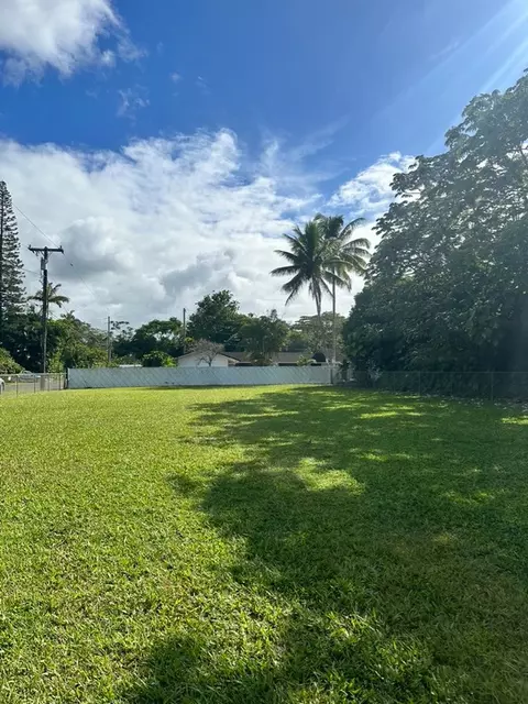 Opihi St, Pahoa, HI 96778