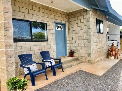 8255 Iwipolena Rd, Kekaha, HI 96752