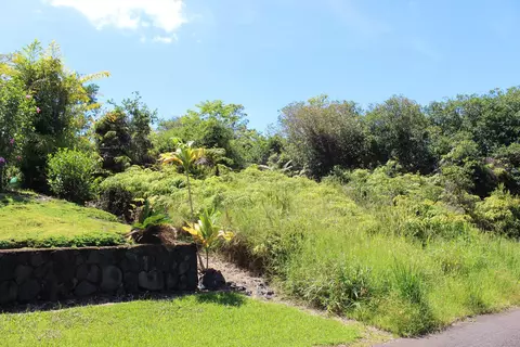 Undisclosed, Hilo, HI 96720