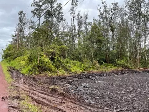 Azure Dr, Pahoa, HI 96778