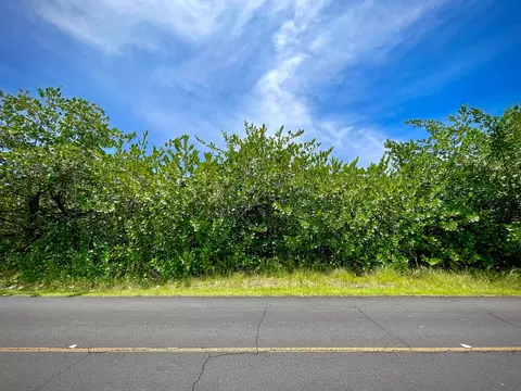 Beach Rd, Keaau, HI 96749