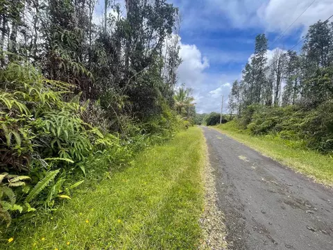 Plumeria Rd, Pahoa, HI 96778