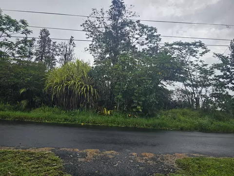 15-1701 4th Ave, Keaau, HI 96749