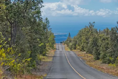Trade Wind Blvd, Ocean View, HI 96737