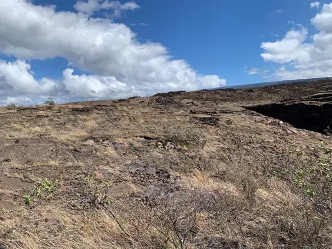 Menehune Dr, Ocean View, HI 96737