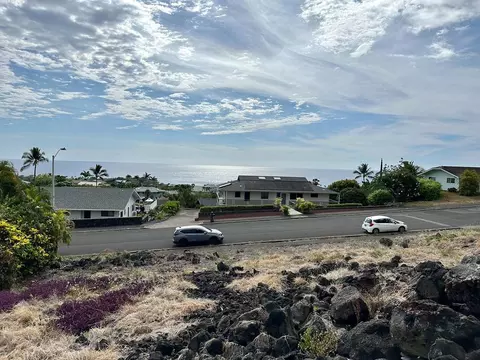 77-6369 Kaheiau St, Kailua Kona, HI 96740