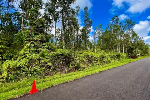 Alapai St, Pahoa, HI 96778