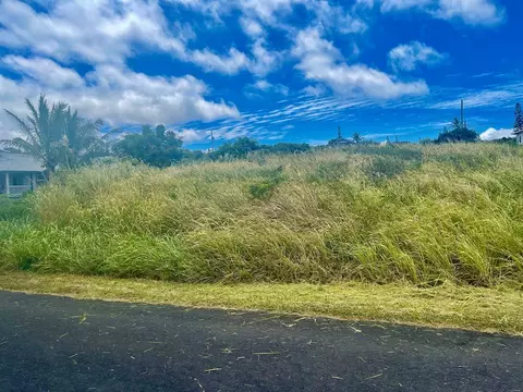 94-1799 Kaulua St, Naalehu, HI 96772