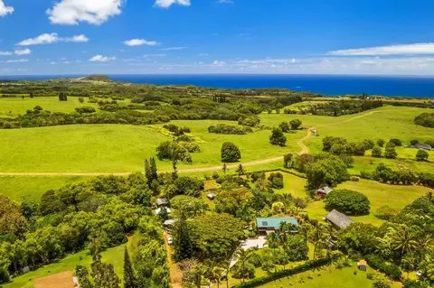 4620 Kapuna Rd, Kilauea, HI 96754