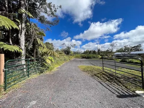 19-4264 Liko Lehua Rd, Volcano, HI 96785