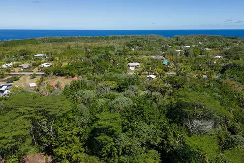 Beach Rd, Keaau, HI 96749