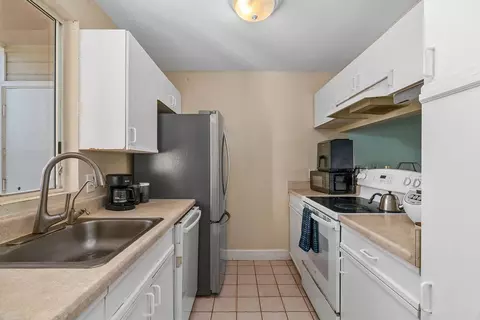 1970 Hanalima St #A104, Lihue, HI 96766
