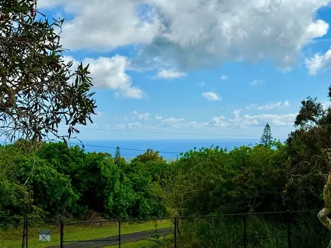 Kanaloa Pl, Naalehu, HI 96772