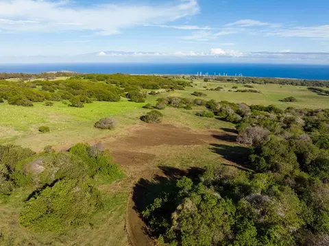 Undisclosed, Hawi, HI 96719