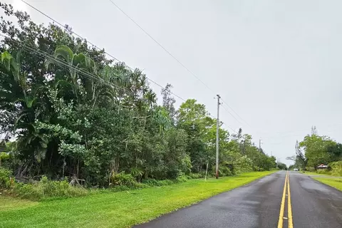 Kahala St, Pahoa, HI 96778