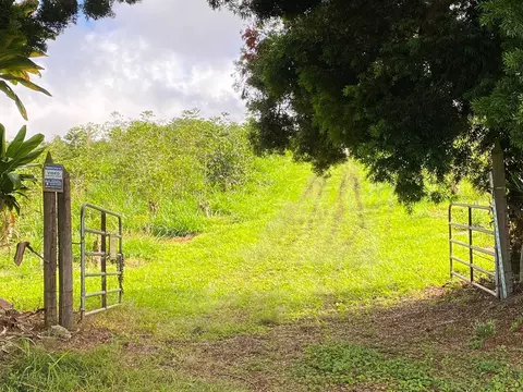Undisclosed, Kealakekua, HI 96750
