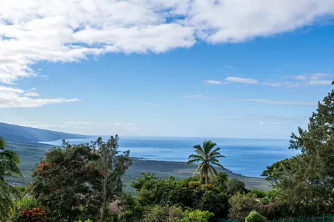 82-317 Mamalahoa Hwy #C303, Captain Cook, HI 96704