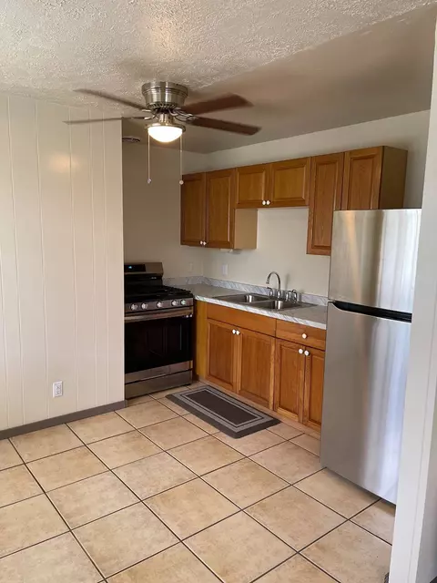 485 Waianuenue Ave #208A, Hilo, HI 96720