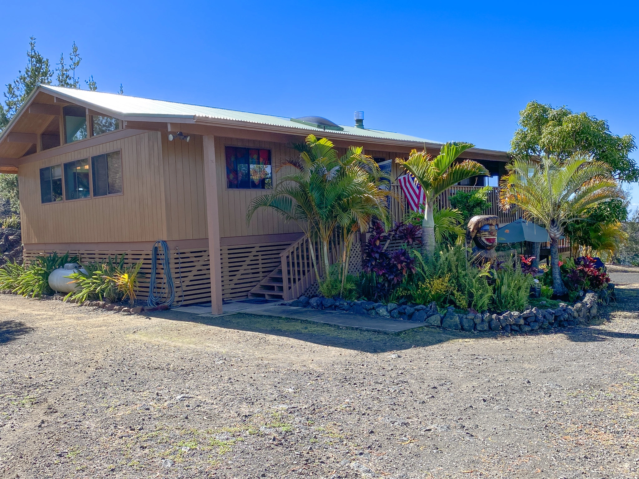 92-1916 Hukilau Dr  