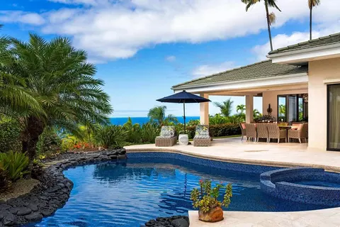 78-6889 Keaupuni St, Kailua Kona, HI 96740